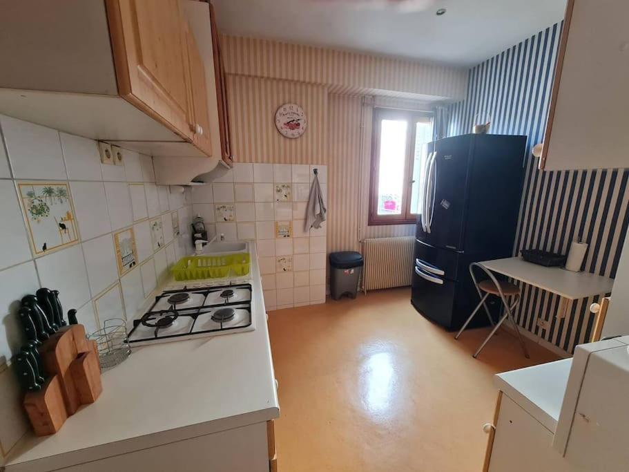 Grand Appart - Avec Terrasse Reims Exteriör bild